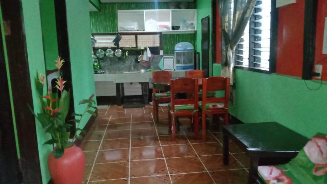 Charity Pension House San Vicente  Exteriör bild