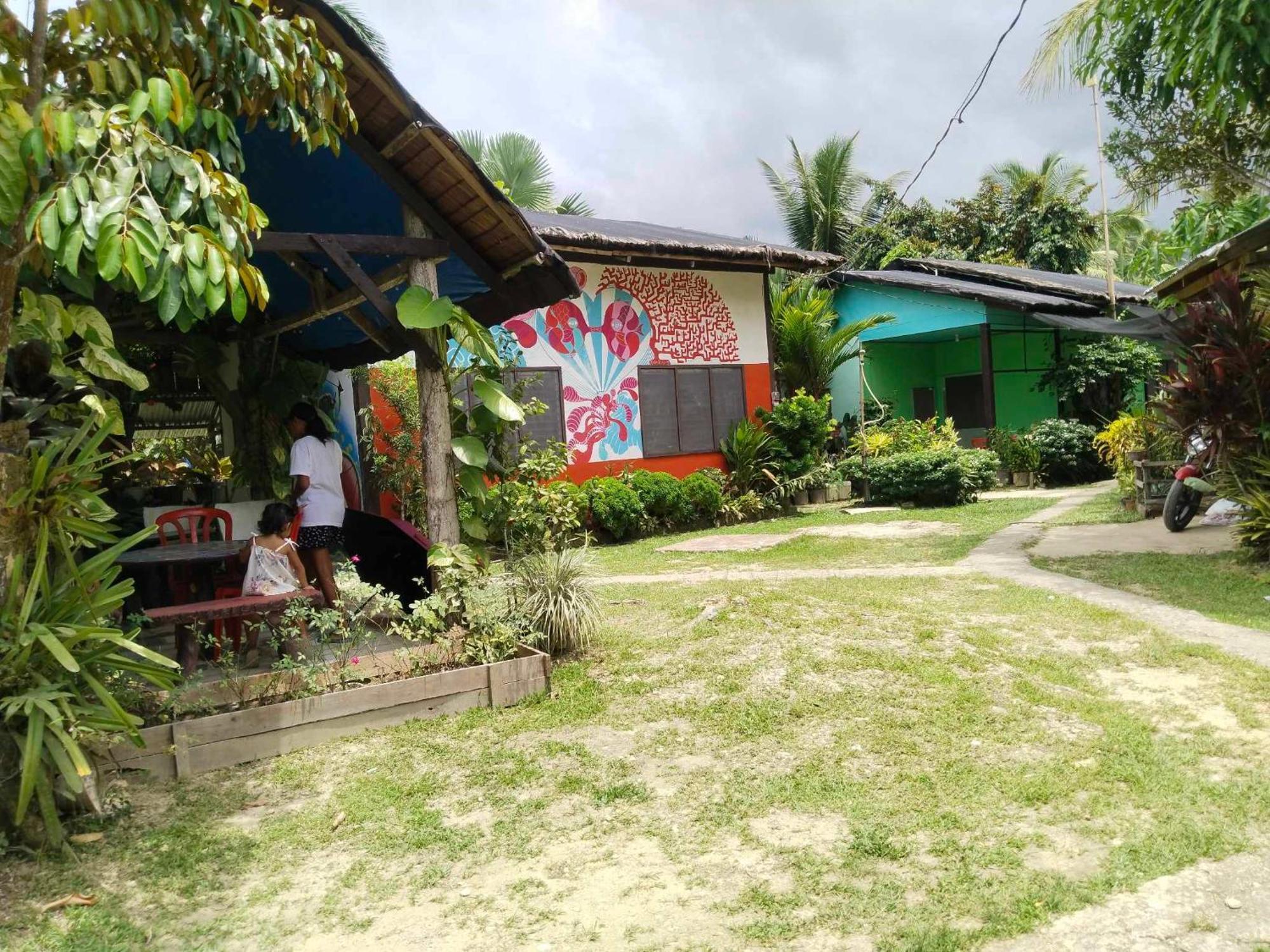 Charity Pension House San Vicente  Exteriör bild
