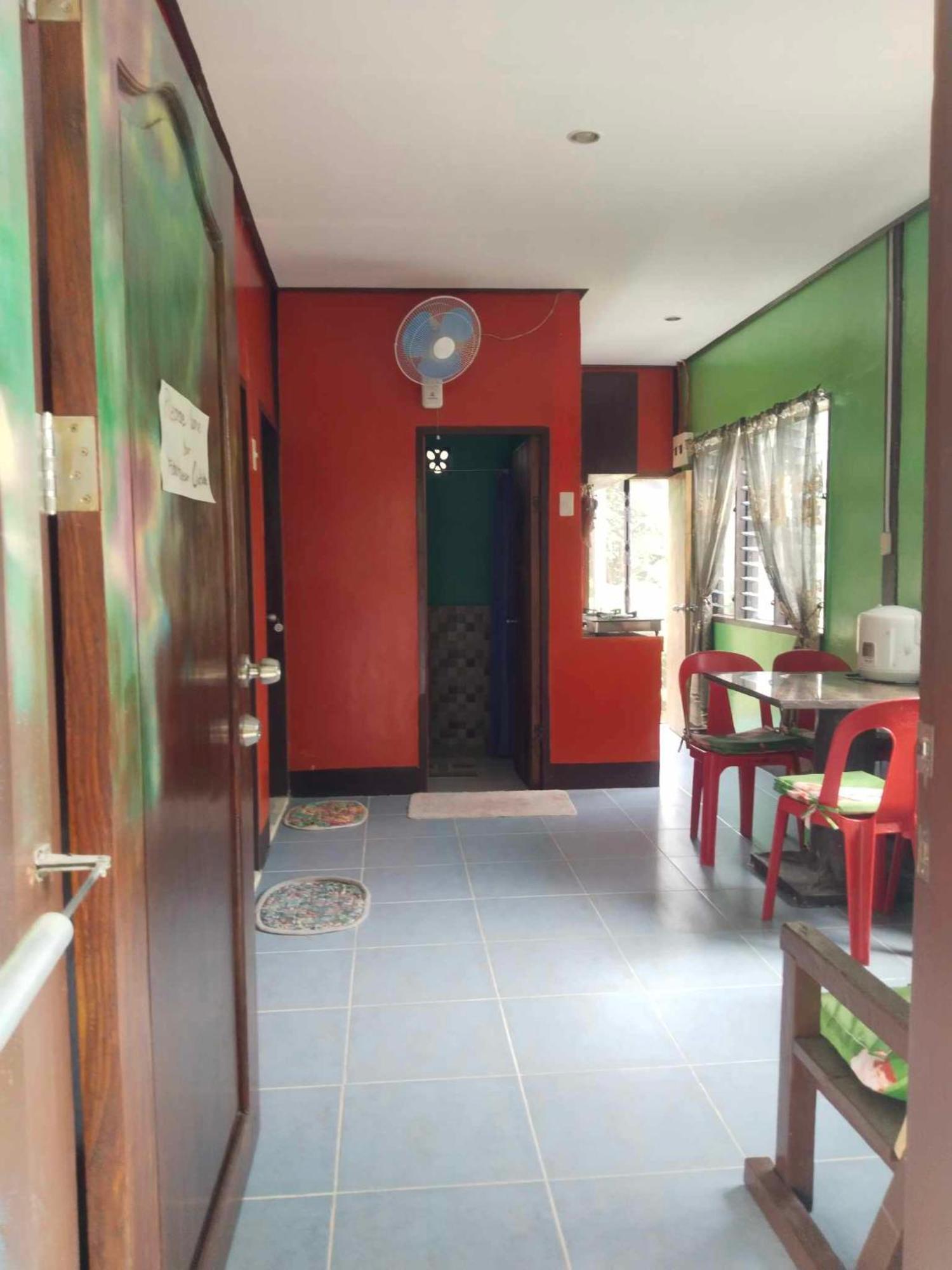 Charity Pension House San Vicente  Exteriör bild